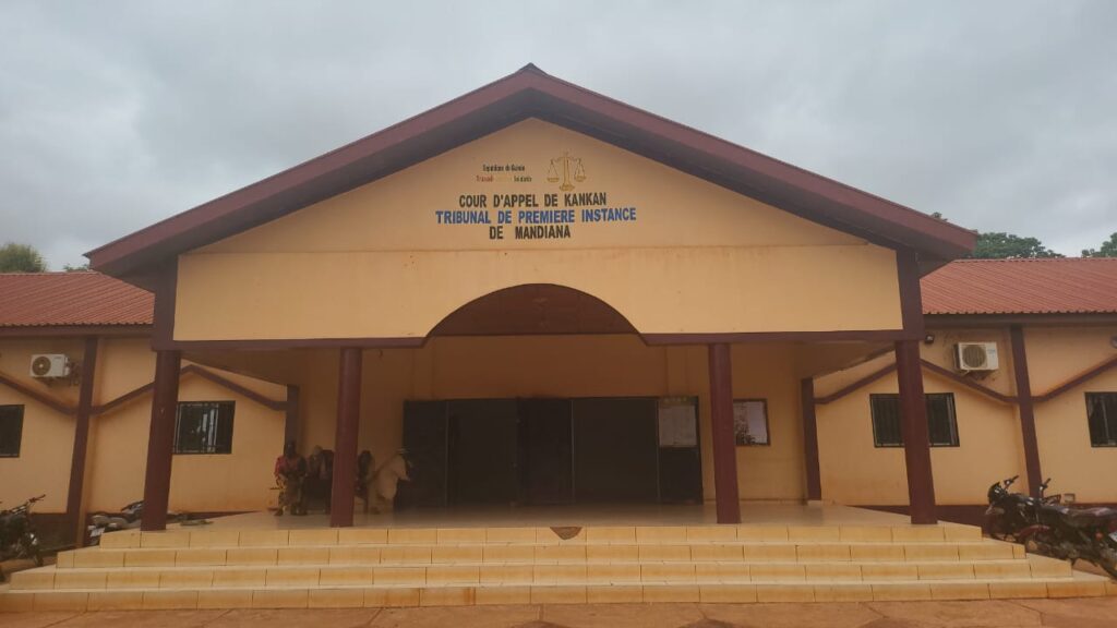 Mandiana : Moussa Condé condamné à 15 ans de prison pour atteinte sexuelle Mandiana : Moussa Condé condamné à 15 ans de réclusion criminelle pour atteinte sexuelle