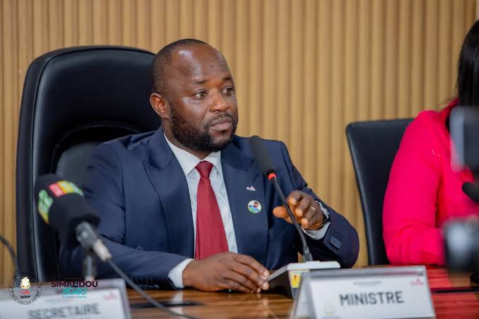 Guinée: le Gouvernement se prononce sur le transfert des détenus à la prison civile de Coyah